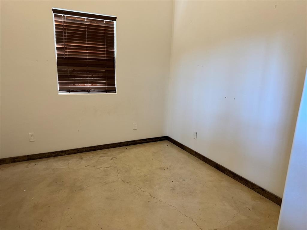 353112 E 860 Road Property Photo 17