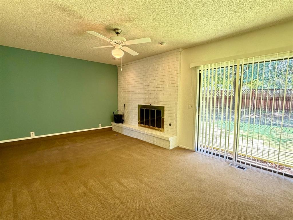 6612 Crow Circle Property Photo 3