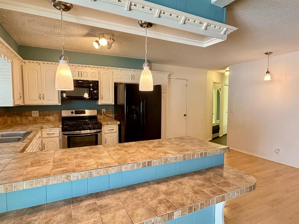 6612 Crow Circle Property Photo 4
