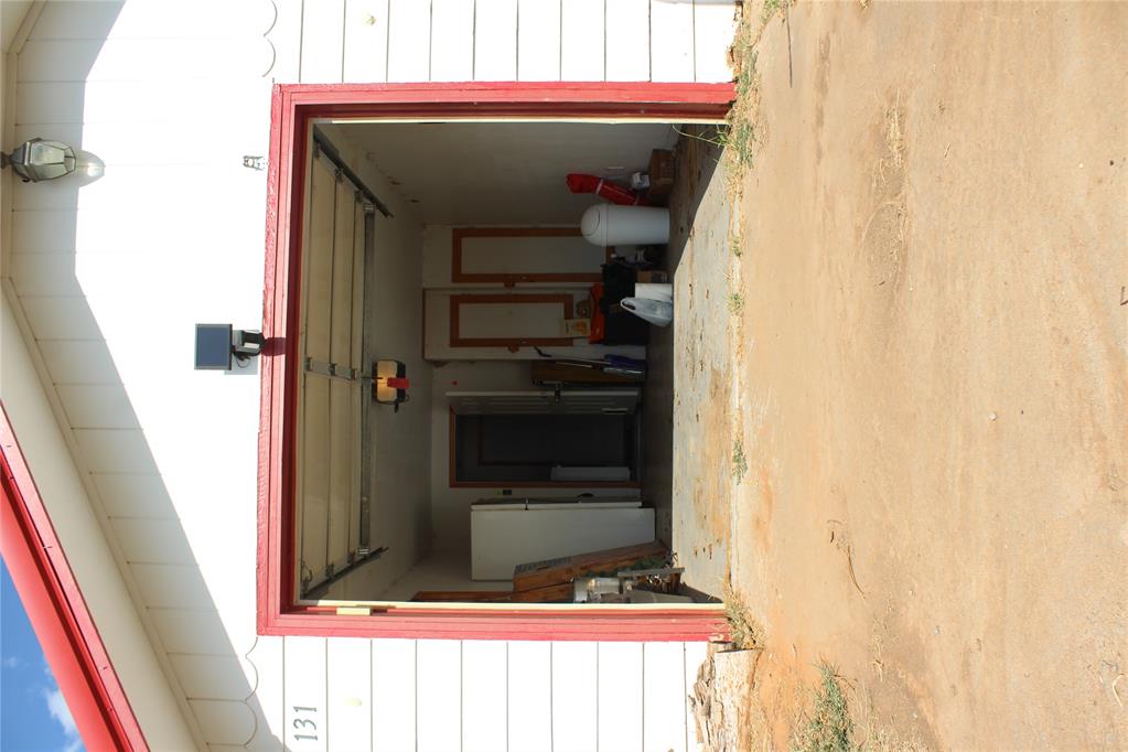 131 Wood Street Property Photo 5
