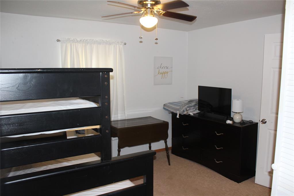 131 Wood Street Property Photo 15