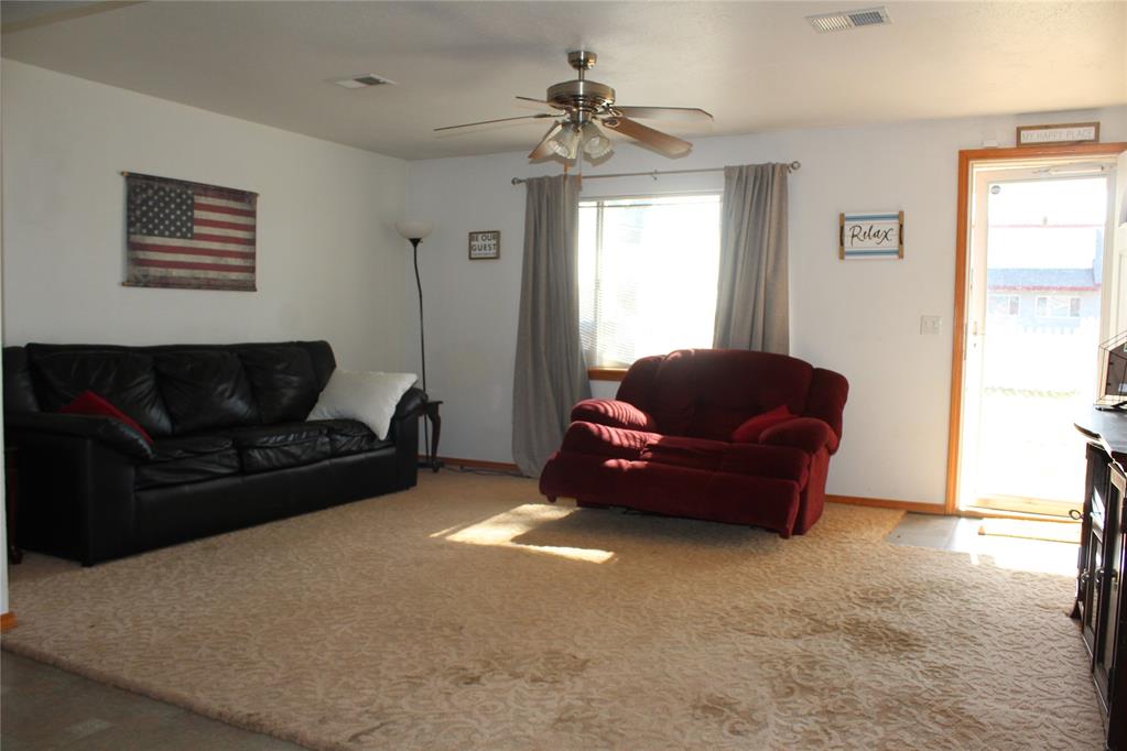 131 Wood Street Property Photo 24