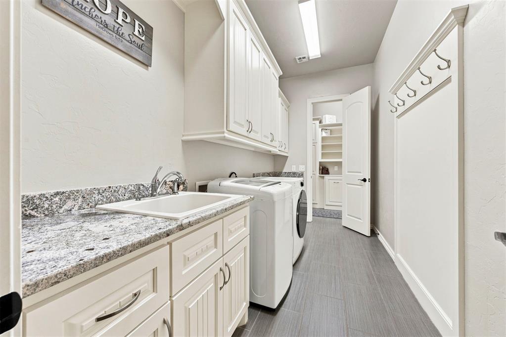 1116 Abberly Circle Property Photo 33