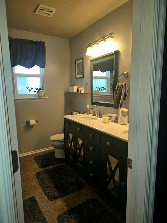 815 E Monarch Way Property Photo 16