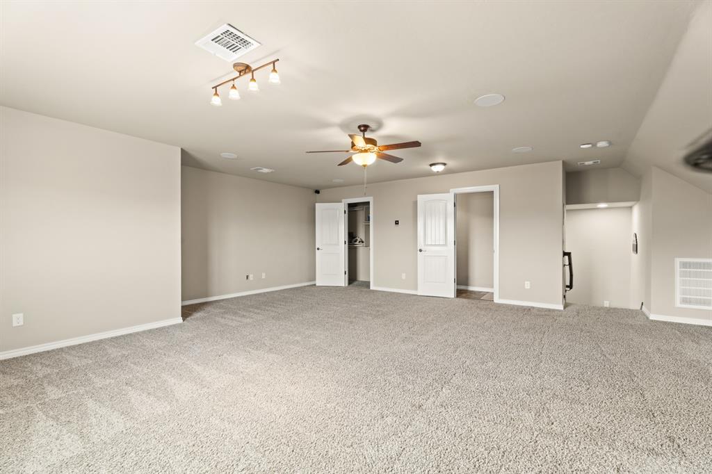 4924 Champlain Place Property Photo 25