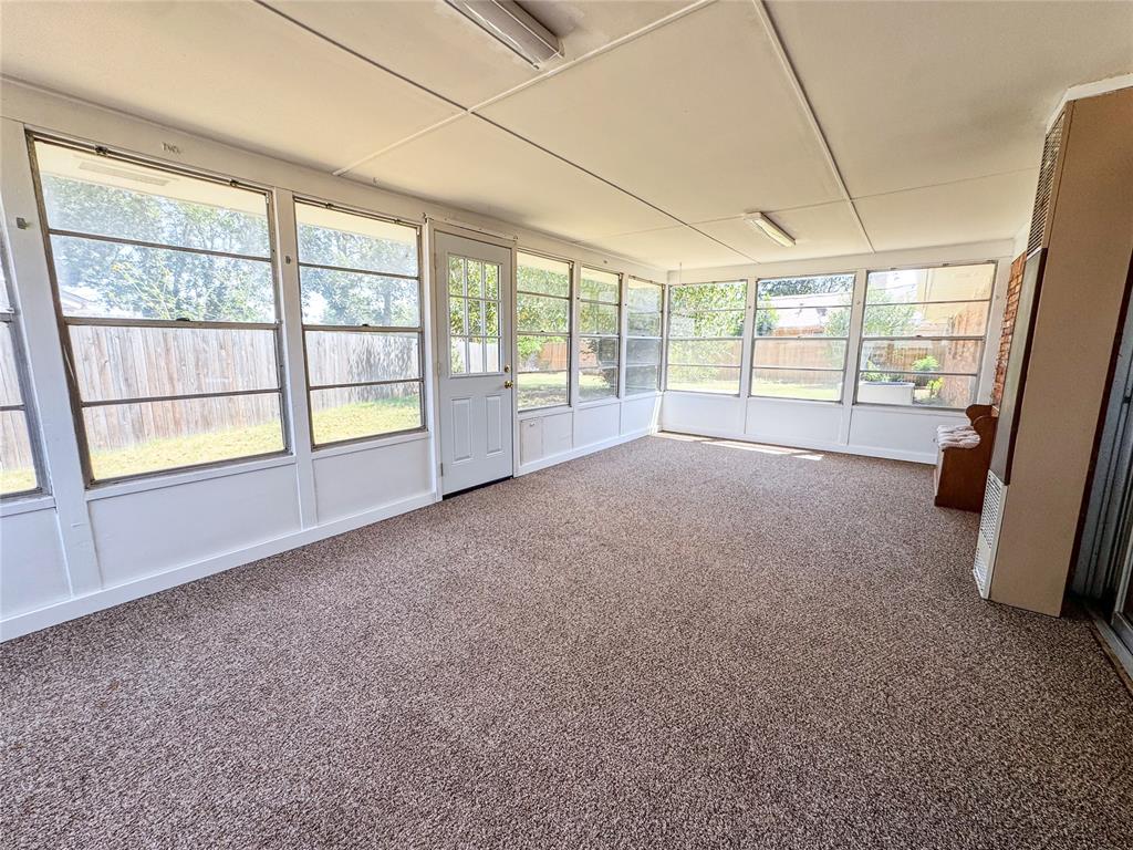7912 Duane Drive Property Photo 3