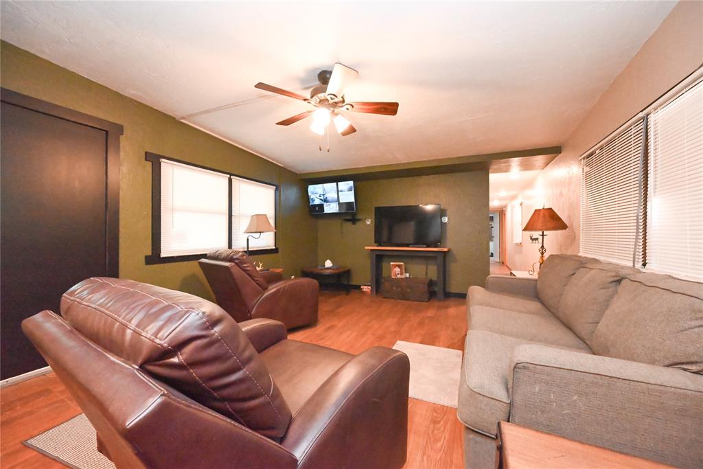 477 County Road 1398 Property Photo 9