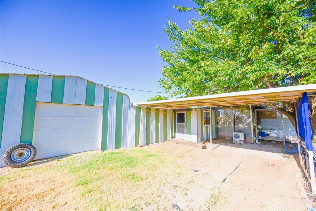 477 County Road 1398 Property Photo 27