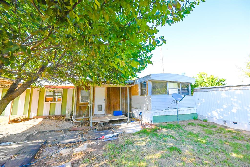 477 County Road 1398 Property Photo 29