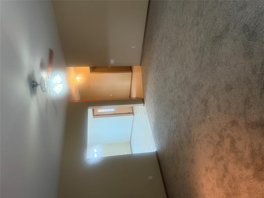 12513 Sw 14th Street Property Photo 8
