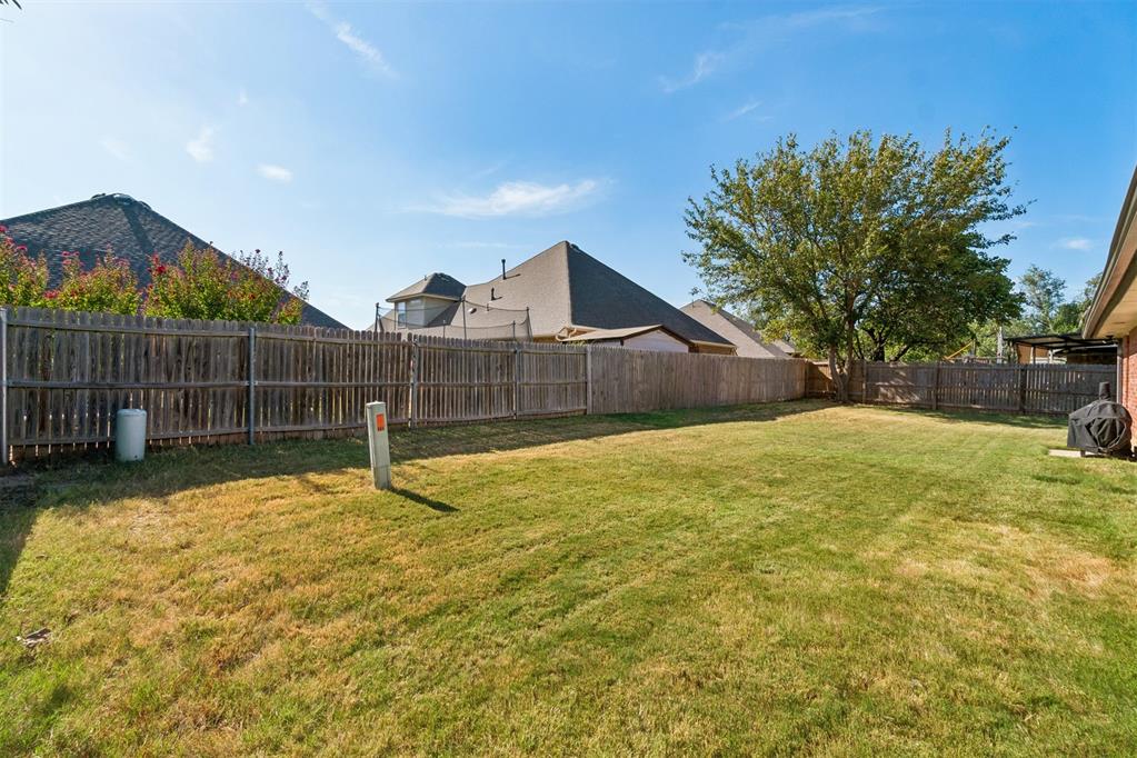 907 Ruby Lane Property Photo 35