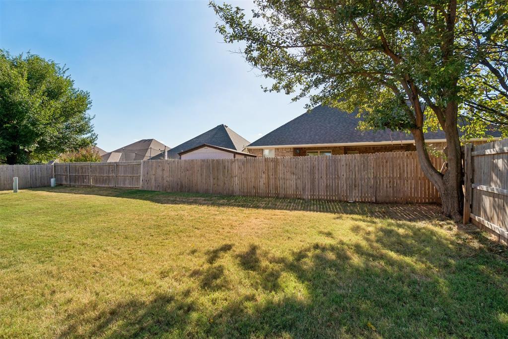 907 Ruby Lane Property Photo 37