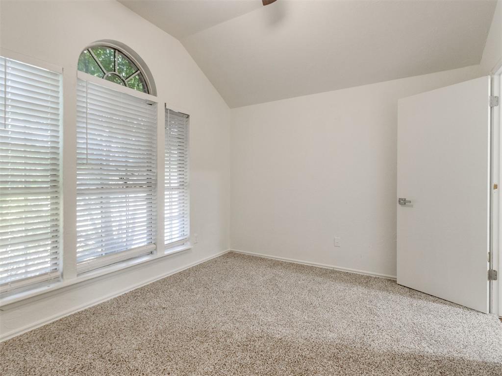 3413 Shona Way Property Photo 13