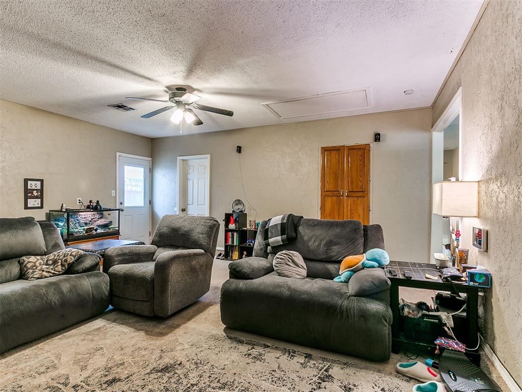 2125 Allenhurst Street Property Photo 18