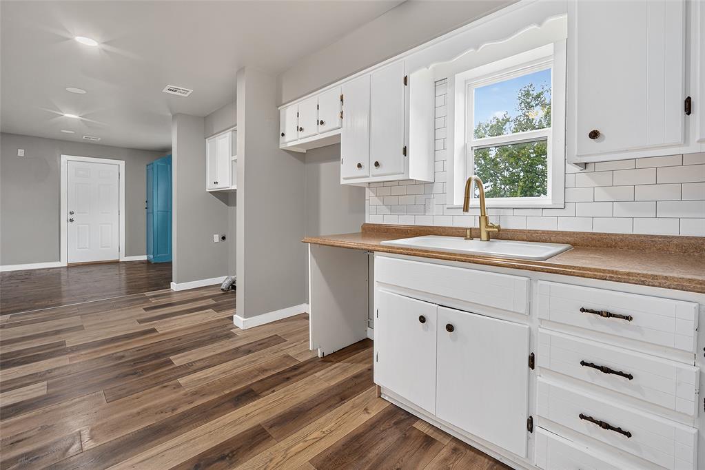 611 Sw 6th Street Property Photo 10