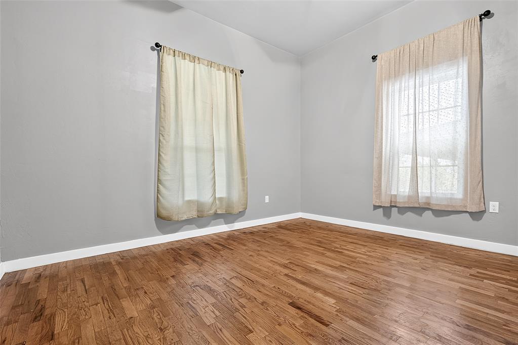 611 Sw 6th Street Property Photo 11