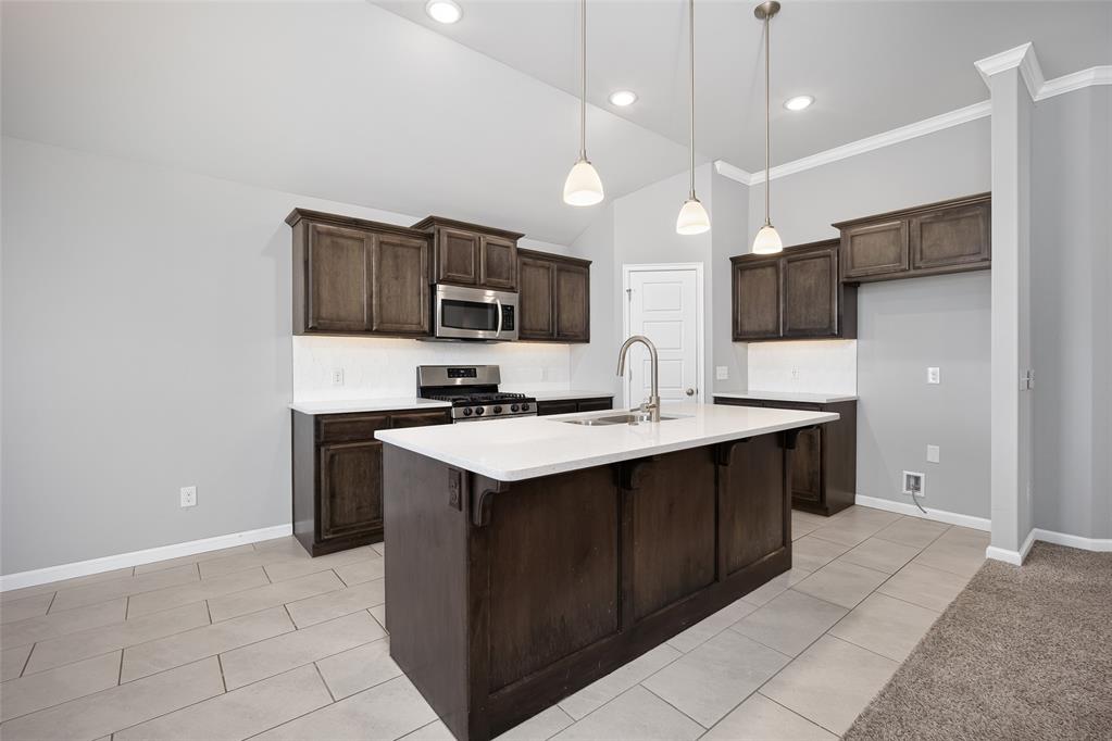 1731 Gladington Court Property Photo 11