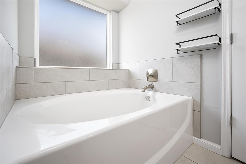 1731 Gladington Court Property Photo 19