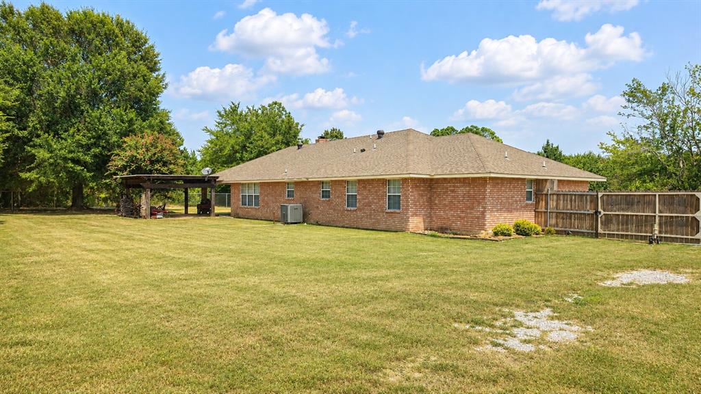 105 Viking Loop Property Photo 2