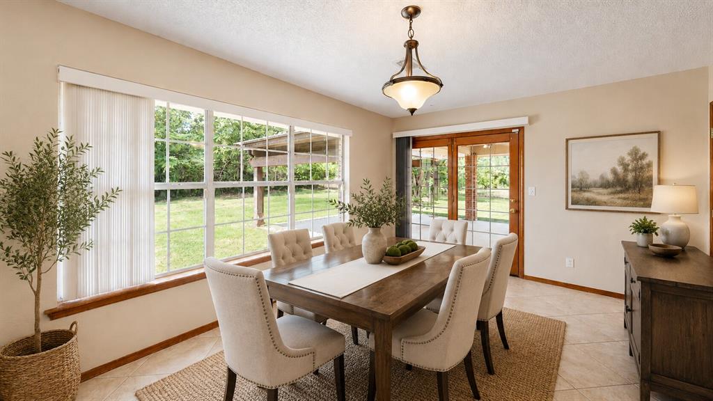 105 Viking Loop Property Photo 14