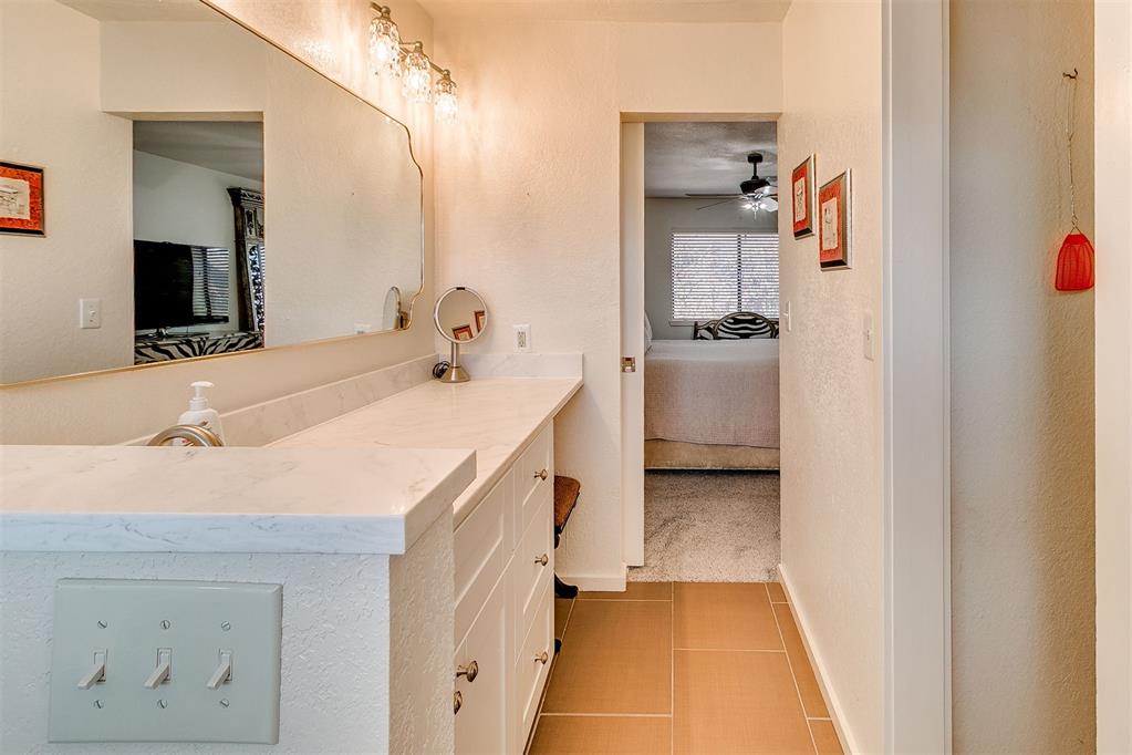 3813 Ives Way Way Property Photo 45