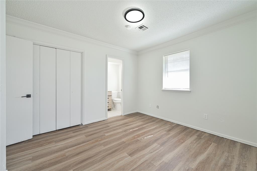 4005 N Oak Grove Drive Property Photo 15