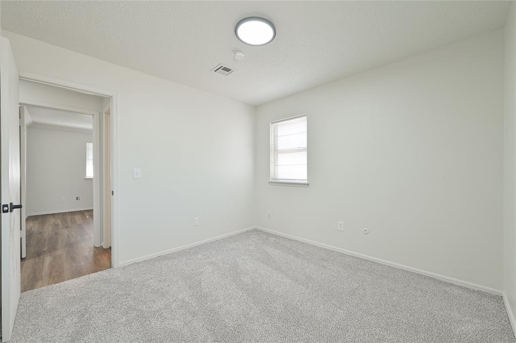 4005 N Oak Grove Drive Property Photo 20