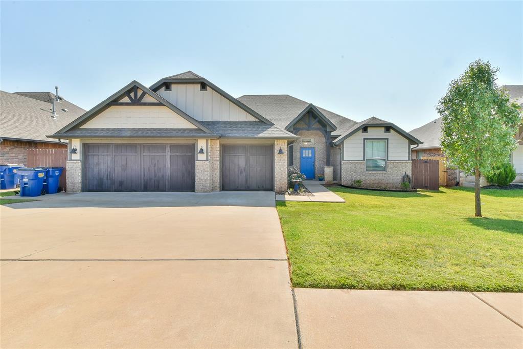 1208 N Wisteria Terrace Property Photo 2