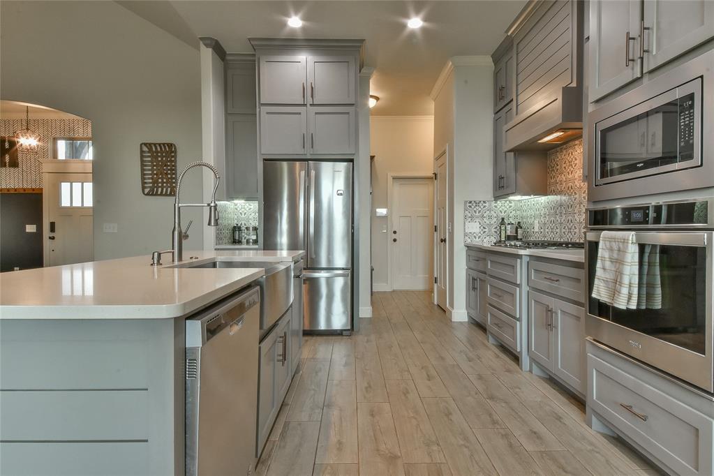 1208 N Wisteria Terrace Property Photo 4