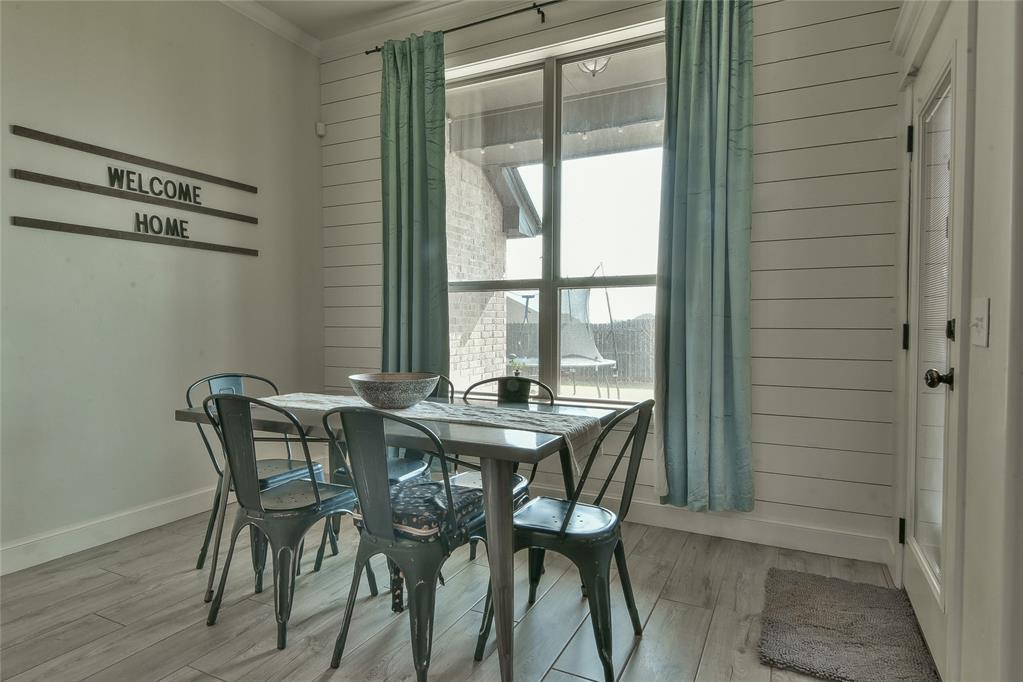 1208 N Wisteria Terrace Property Photo 16