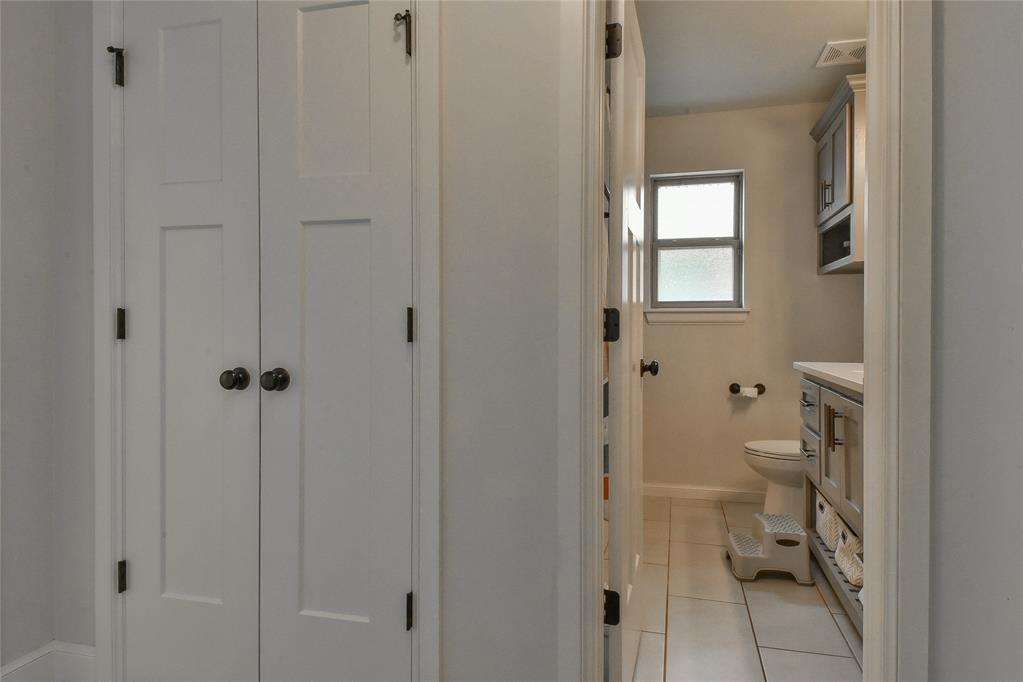 1208 N Wisteria Terrace Property Photo 27