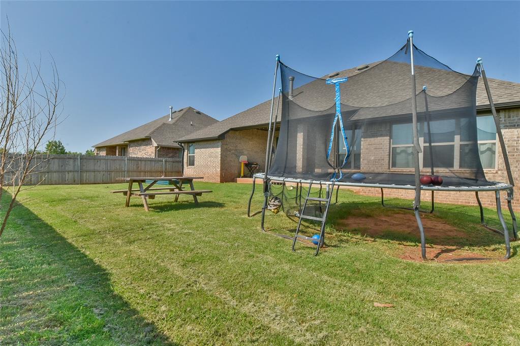 1208 N Wisteria Terrace Property Photo 36