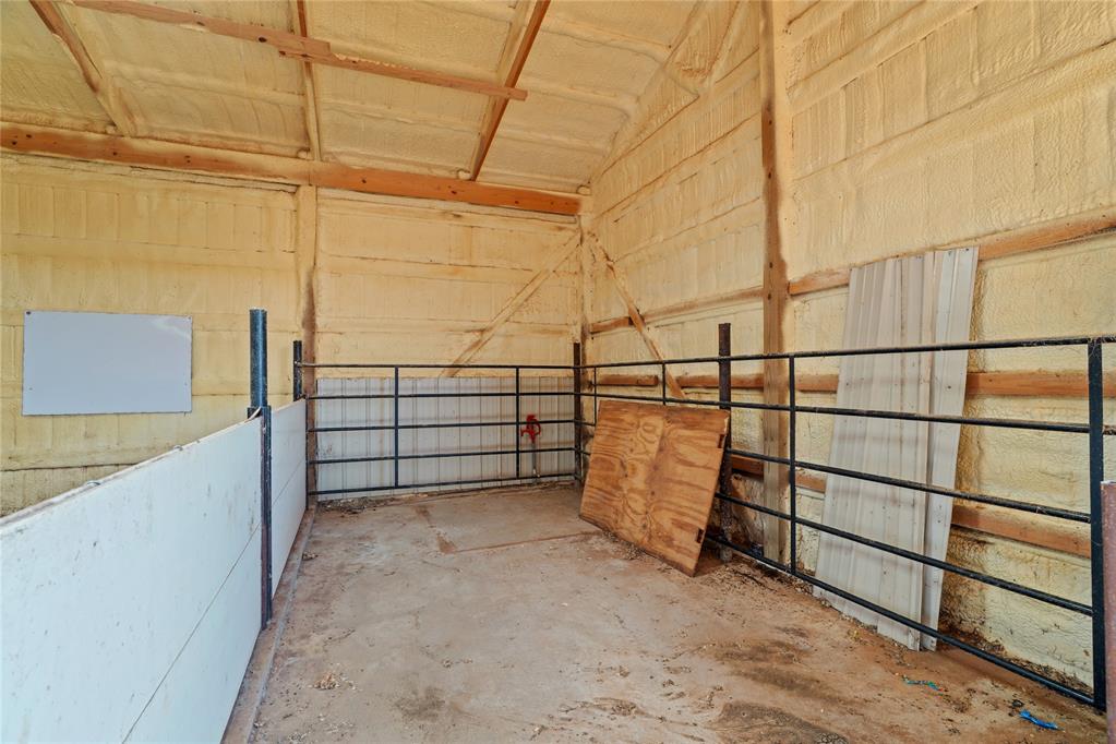81613 N 2520 Road Property Photo 29