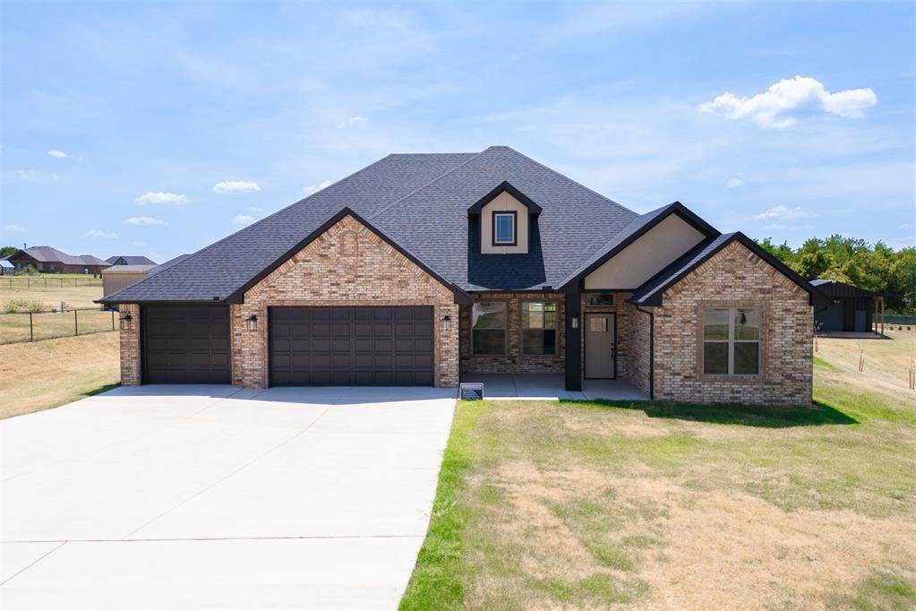 2433 Raven Circle Property Photo 1