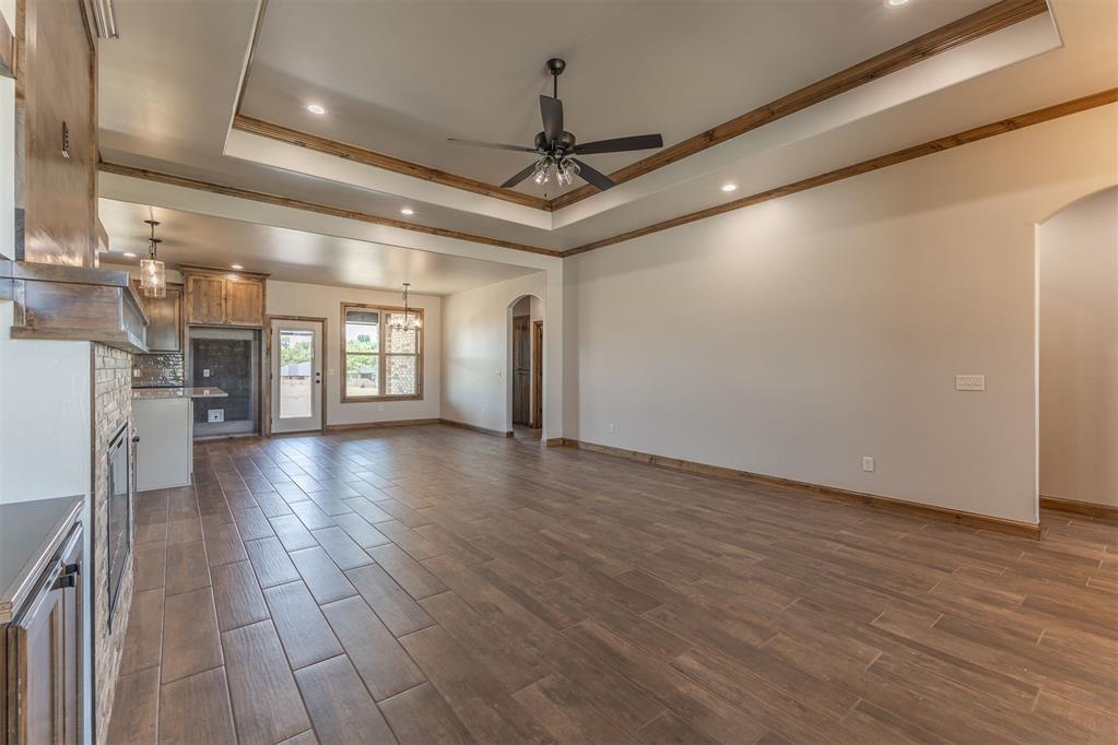 2433 Raven Circle Property Photo 11