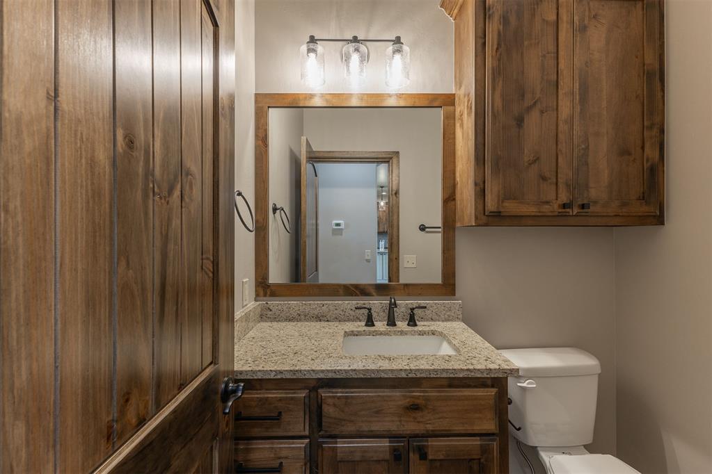 2433 Raven Circle Property Photo 22