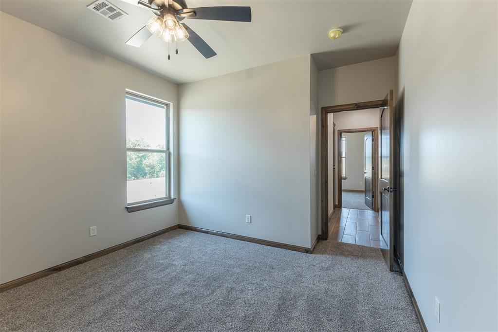 2433 Raven Circle Property Photo 24