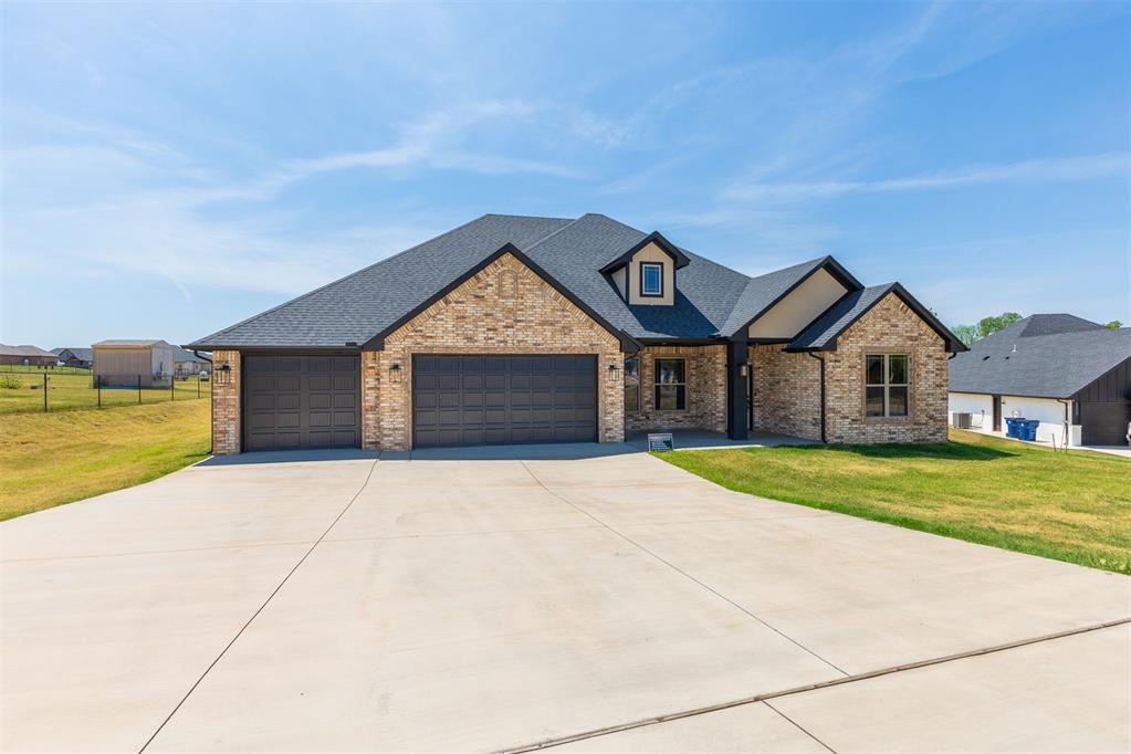 2433 Raven Circle Property Photo 37