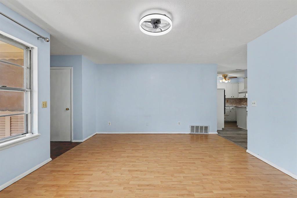 4825 Trapp Drive Property Photo 2