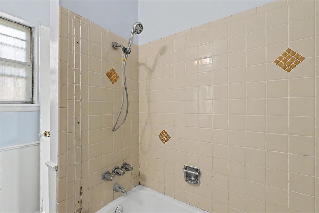 4825 Trapp Drive Property Photo 12
