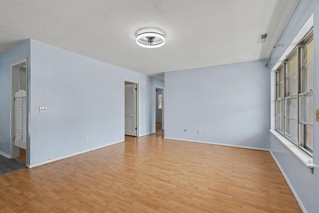 4825 Trapp Drive Property Photo 14