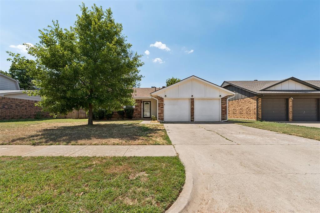 213 S Silver Drive Property Photo 1