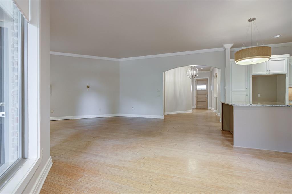 17805 Griffin Gate Drive Property Photo 18