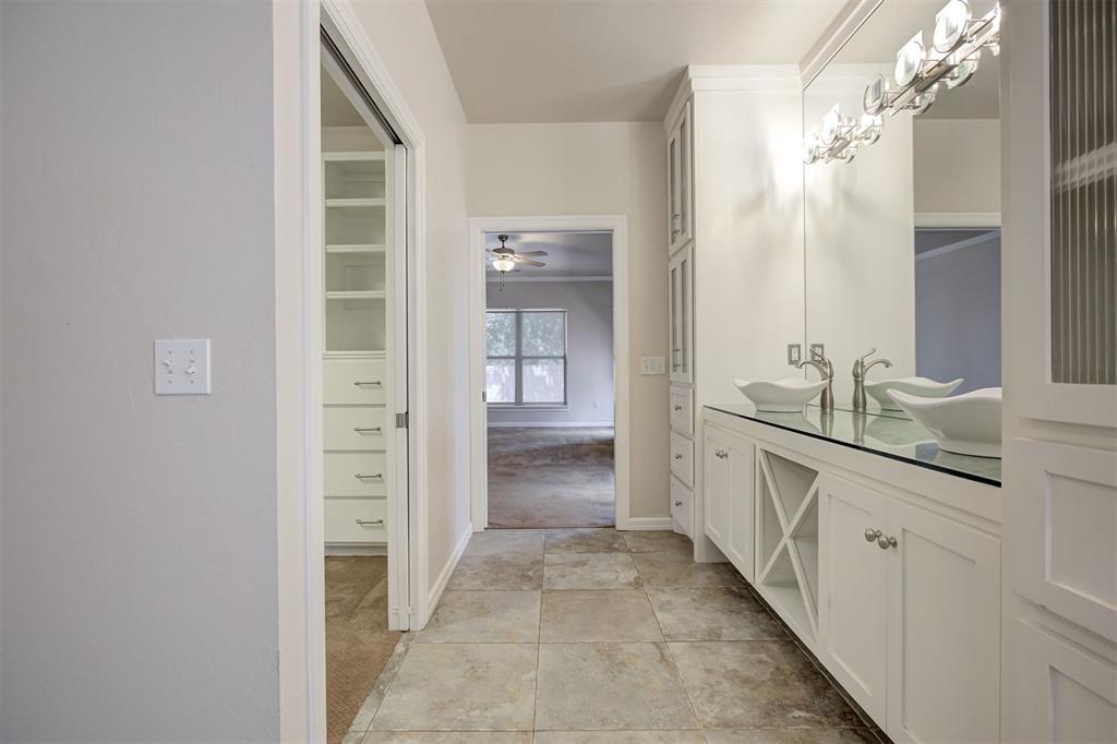 17805 Griffin Gate Drive Property Photo 26