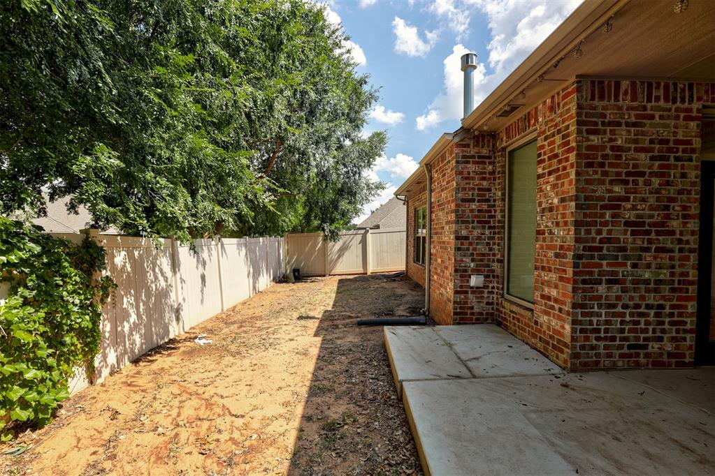 17805 Griffin Gate Drive Property Photo 42