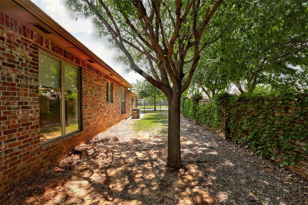 17805 Griffin Gate Drive Property Photo 44