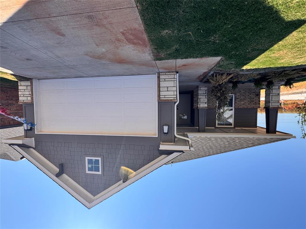 1328 Colonial Avenue Property Photo 1