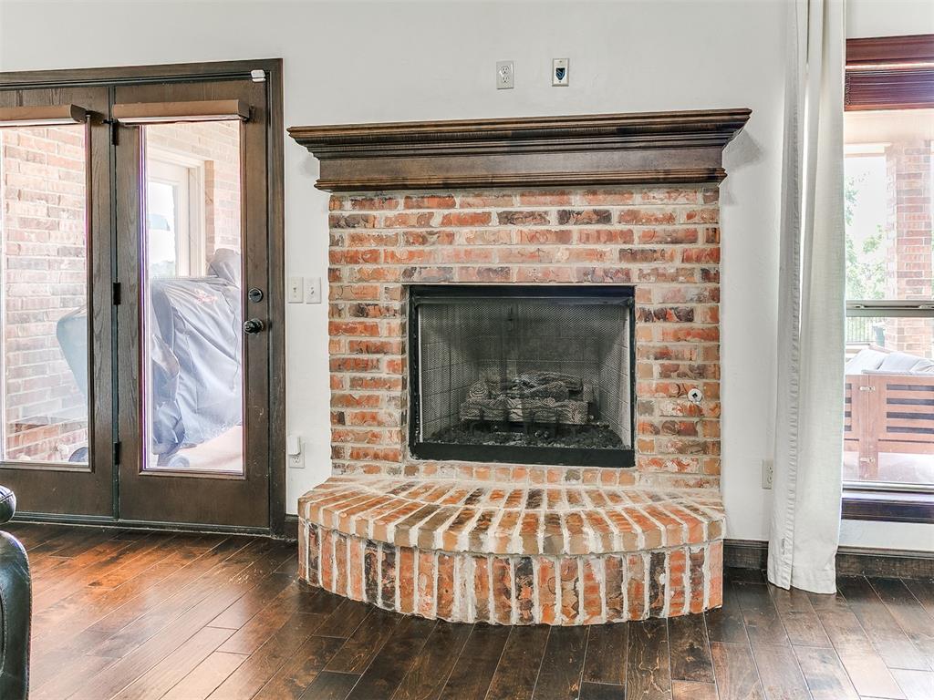 18305 Haslemere Lane Property Photo 8