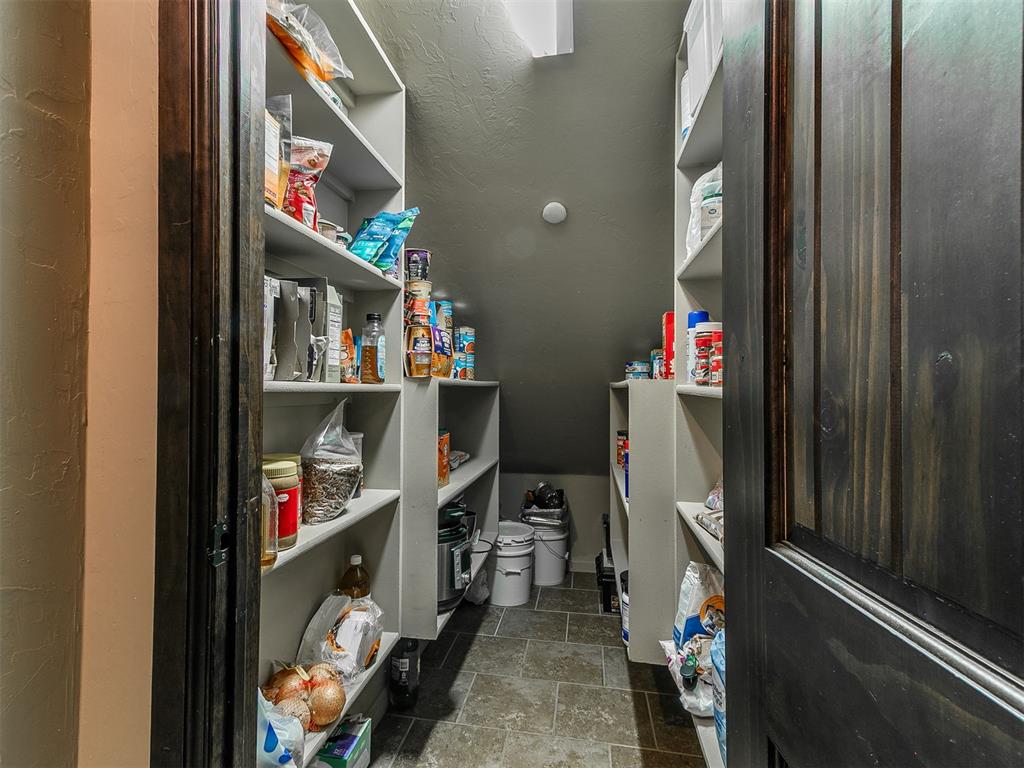 18305 Haslemere Lane Property Photo 15