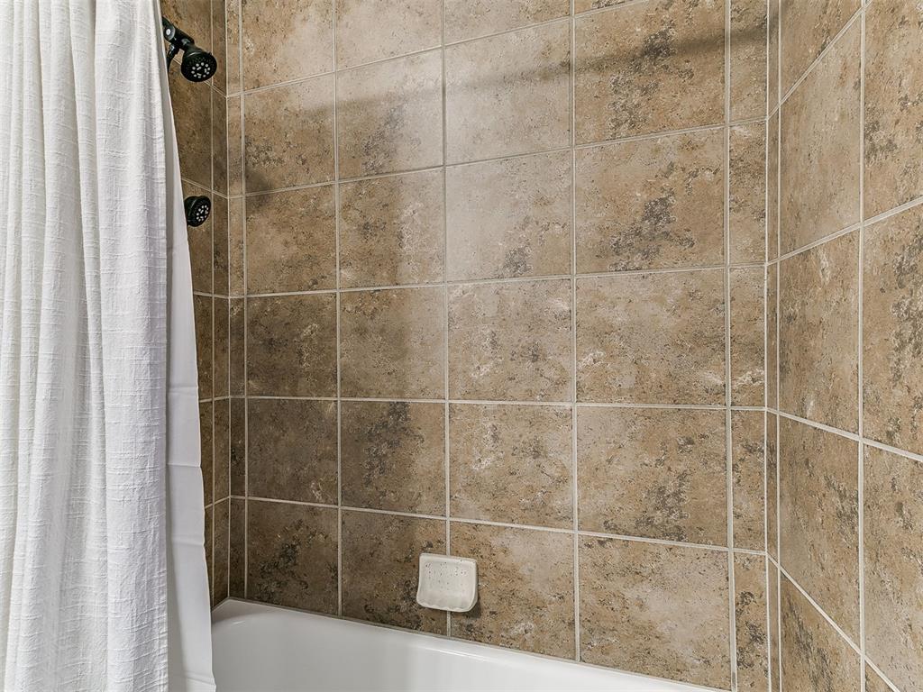 18305 Haslemere Lane Property Photo 32